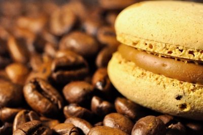 Koffie macarons
Goût du roi 
Ambachtelijk 
koop lokaal 
bornem 
Wintam 
puurs